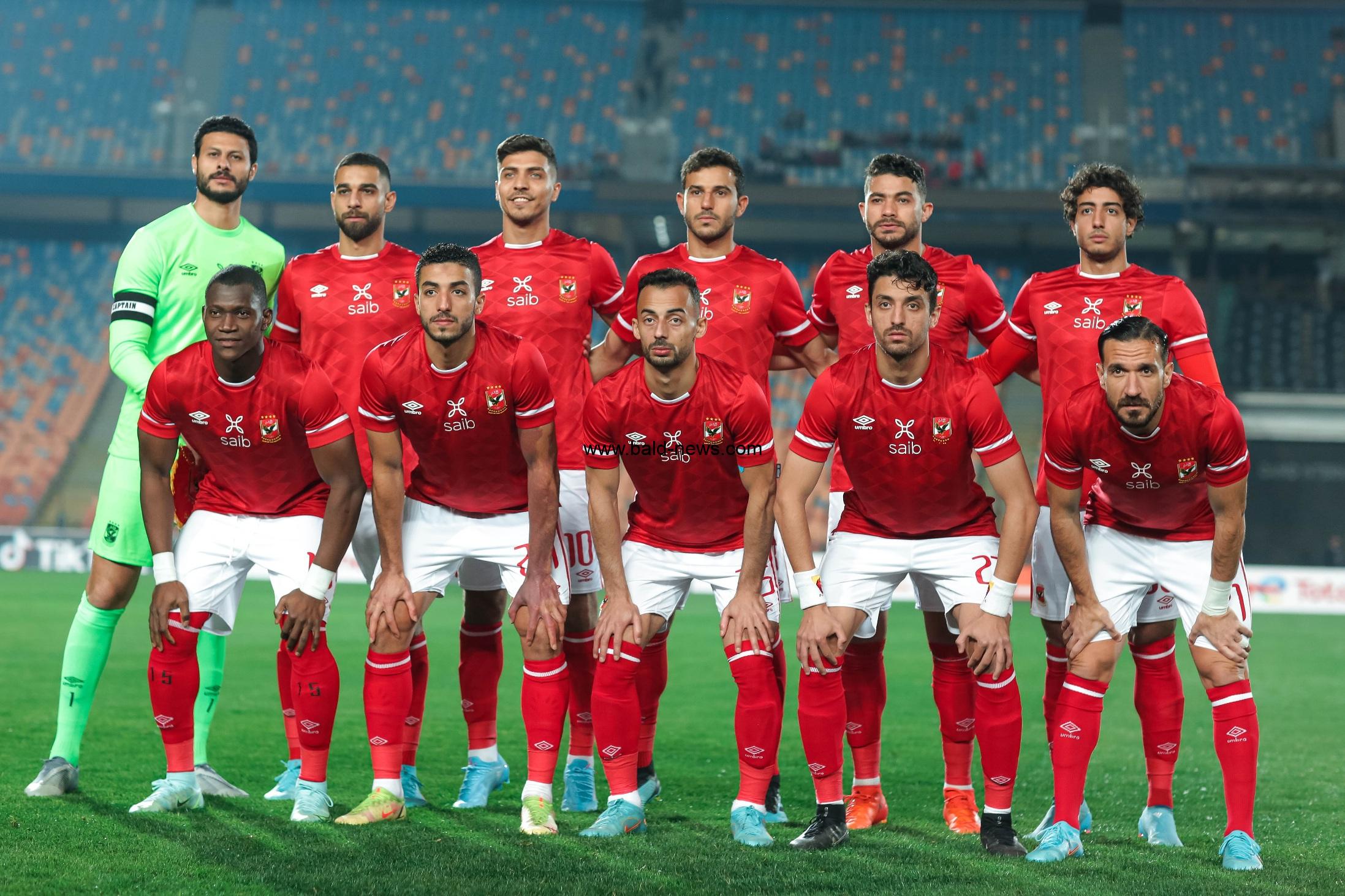 نجم خط وسط النادي الاهلي يقترب من الدوري الإنجليزي
