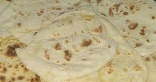 طريقة عمل عيش الطاسة بسهولة وباسهل المكونات