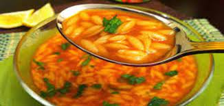 طريقة عمل شوربة لسان العصفور باللحم