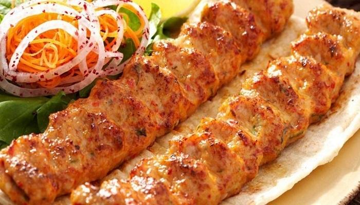 أسهل طريقة لعمل كفتة الدجاج المقلية بالبصل بمذاق لذيذ