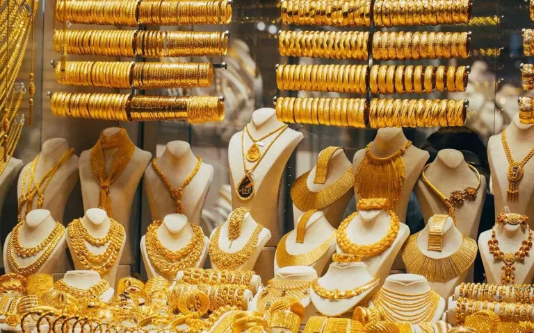 “الجرام طالع”.. سعر جرام الذهب عيار 21 سعر الذهب اليوم 14/11/2023 في الصاغات المصرية