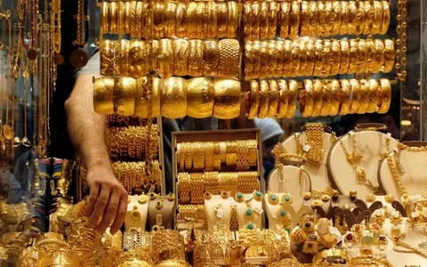 “الدهب يرتفع بجنووون” سعر الذهب الآن عيار ٢١ الأحد 7 يناير 2024 بعد اخر ارتفاع