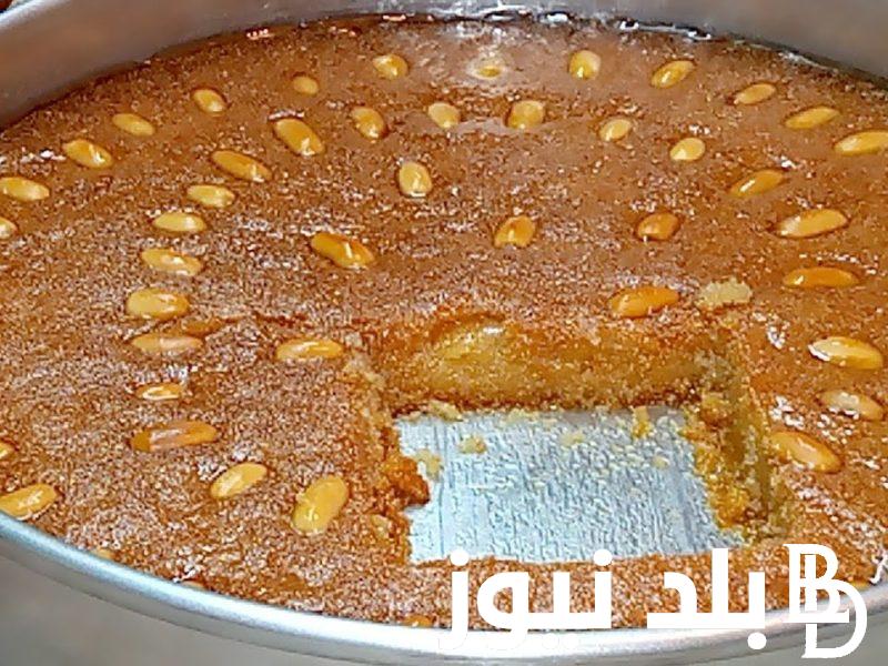 طريقة عمل البسبوسة بالسميد باسهل المكونات افضل من المطاعم بالقشطة وجوز الهند