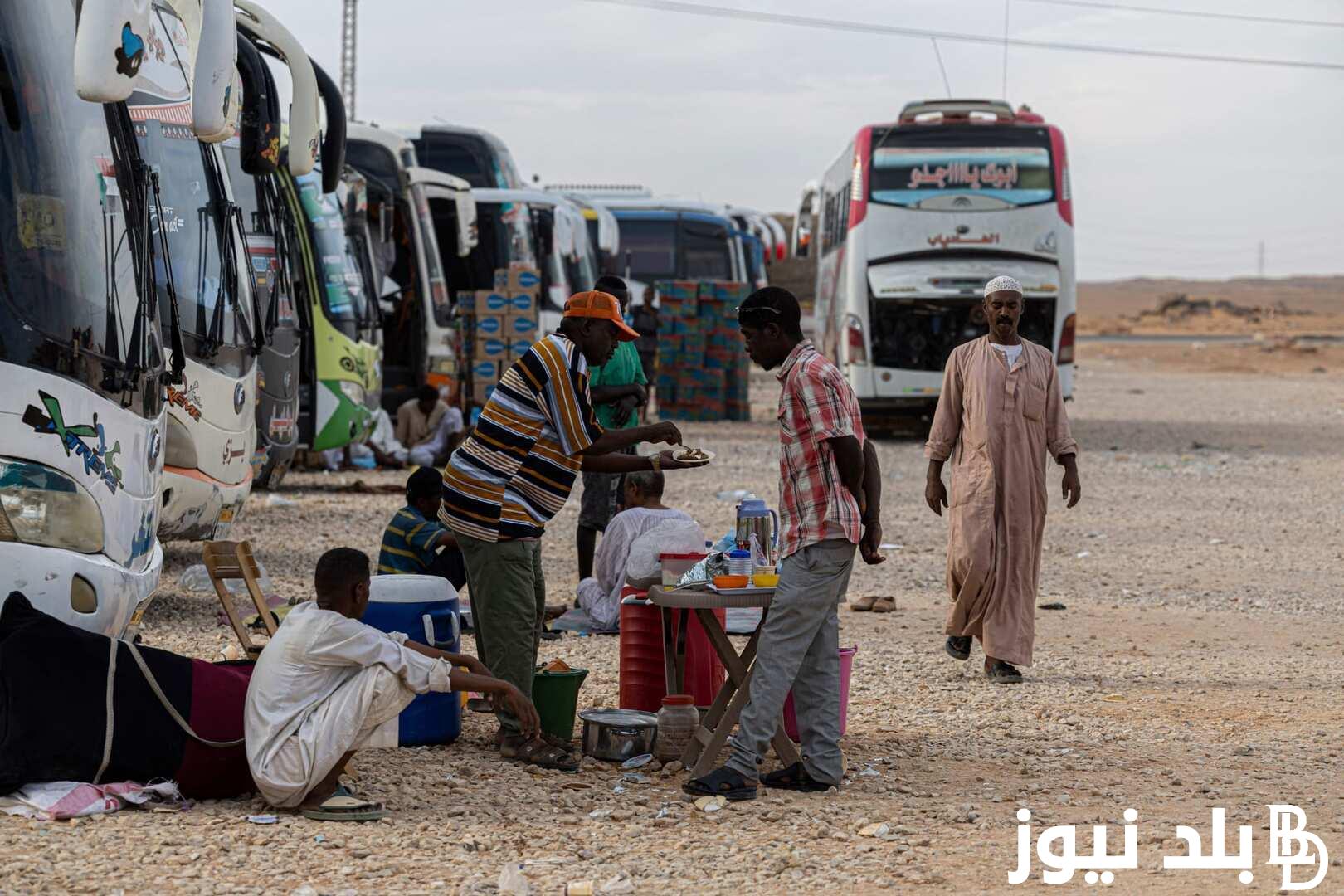 “4 سوريين في أول طائرة” ترحيل اللاجئين السوريين من مصر من قبل وزارة الداخليه المصريه