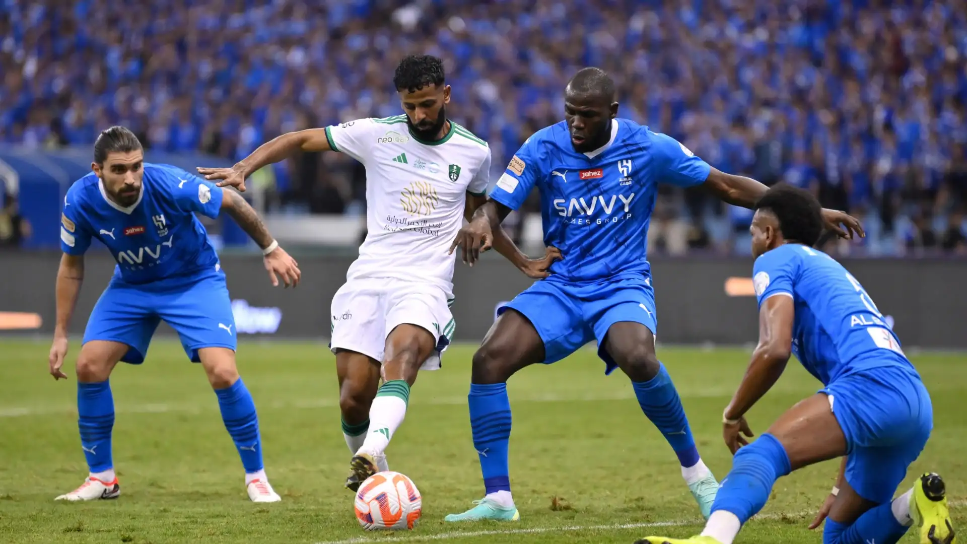 “قمة الكرة السعودية” موعد مباراة الهلال والاهلي في نصف نهائي كأس السوبر السعودي 2024 والقنوات الناقلة علي النايل سات مجاناً