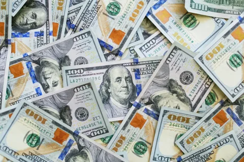 “الدولار يترنح” سعر الدولار في السوق السوداء اليوم الاربعاء 4 سبتمبر 2024 وجميع البنوك المصرية
