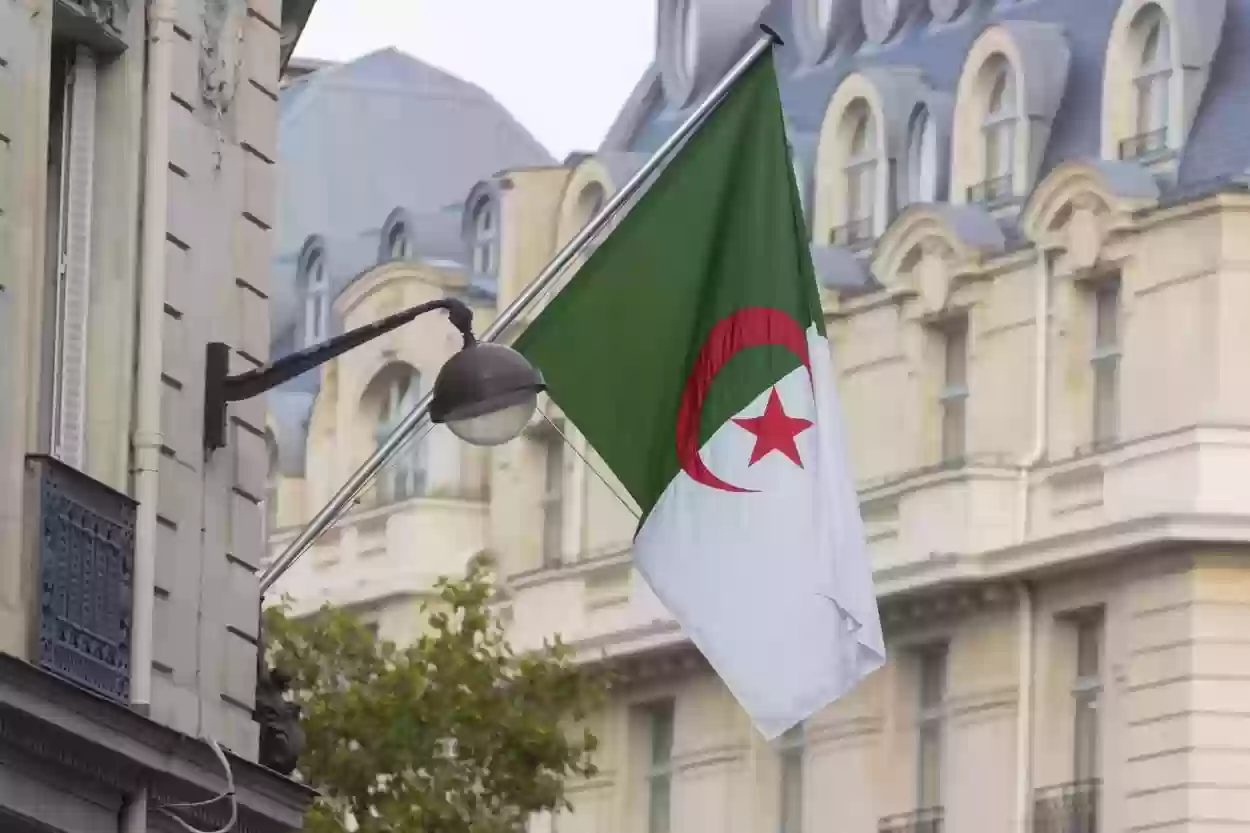 إليكم تفاصيل منحة المرأة الماكثة في البيت بالجزائر 2024 .. وخطوات التسجيل في المنحة عبر anem.dz