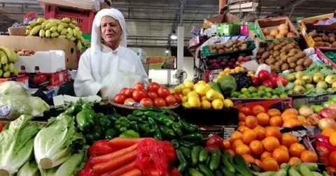 “الطماطم بـ 15” اسعار الخضار اليوم بالكيلو الجمعه الموافق 2024/9/6 للمستهلك وتجار التجزئة وفي سوق العبور