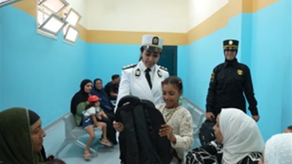 توزيع حقائب ومستلزمات مدرسية على أبناء نزلاء مراكز الإصلاح والتأهيل والمفرج عنهم