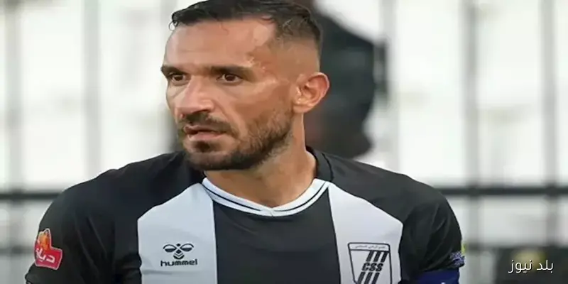 ظهور علي معلول المميز في تقديم حمزة المثلوثي كلاعبي الصفاقسي التونسي: 5 صور رائعة