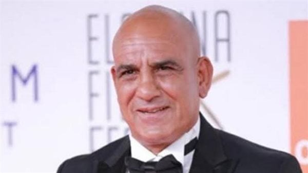 محمد لطفي يغادر مهرجان بورسعيد السينمائي بعد تعرضه لوعكة صحية